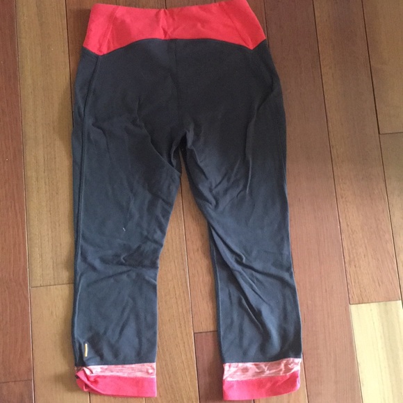 Lucy cropped leggings - Picture 2 of 2